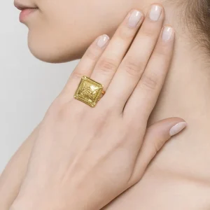 Viadoli Bague ethnique médaille carrée (plaqué or) Outlet