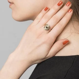 By Jollia Bague petite médaille et onyx (plaqué or) New