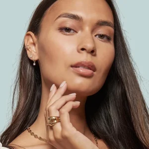 By Jollia Puces d'oreilles pétales zircons (plaqué or) New